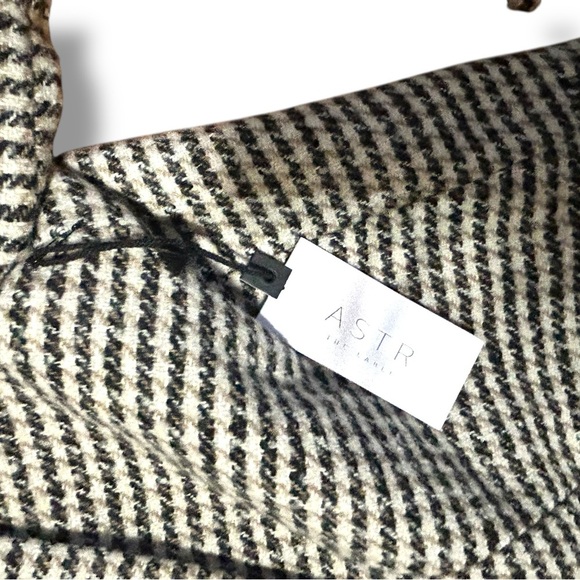 NWT Astr the label Black Tan Harlow Blazer Hazelnut Black Houndstooth Sz Medium - Picture 7 of 10